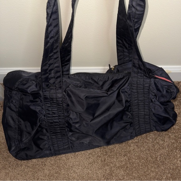 Puma duffle bag - Picture 4 of 6